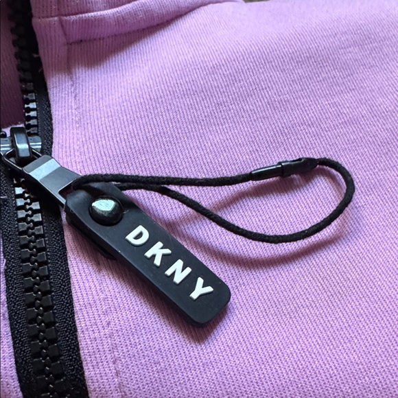 DKNY Women's 1/2 Zip‎ Pullover sweatshirt lightweight sporty Jacket Sz XL - Picture 10 of 12
